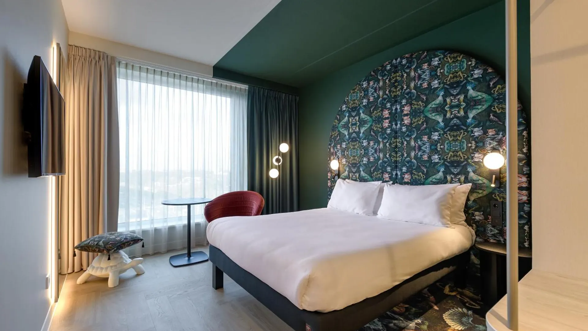 Hotel Ibis Styles Rotterdam Ahoy 4*,  Países Bajos