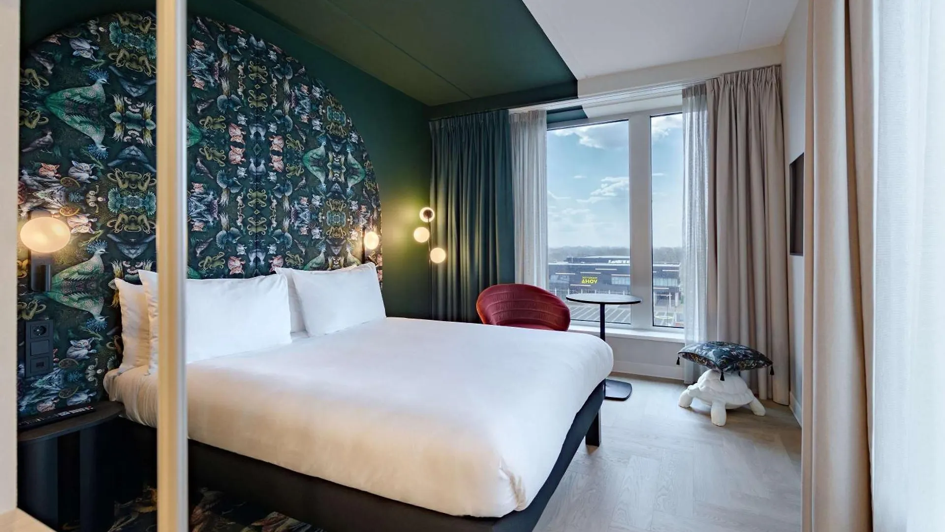 Hotel Ibis Styles Rotterdam Ahoy 4*,  Países Bajos